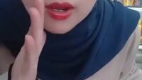 Bokep Indo Jilbab Cute Nakal Ngangkang Pamer Selangkangan